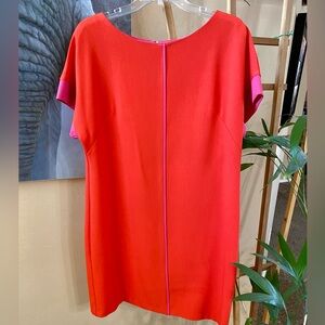 NWOT “mod-look” shift, reminiscent of the 60’s era.